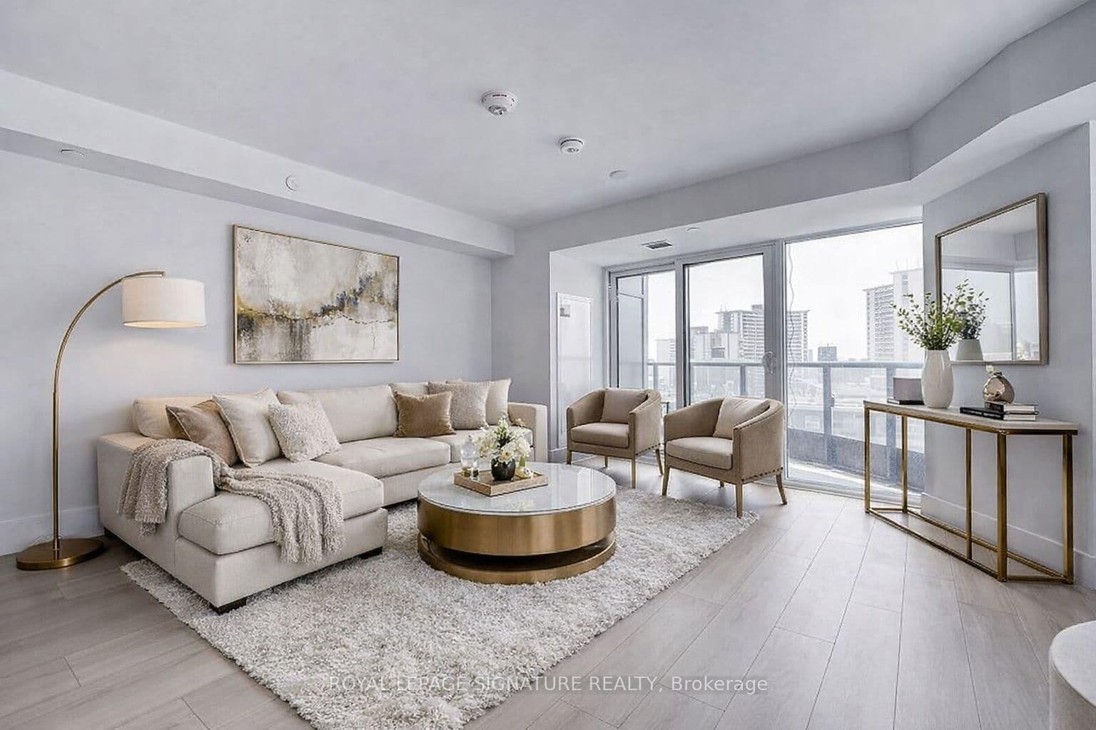 #2722 - 585 Bloor Street E