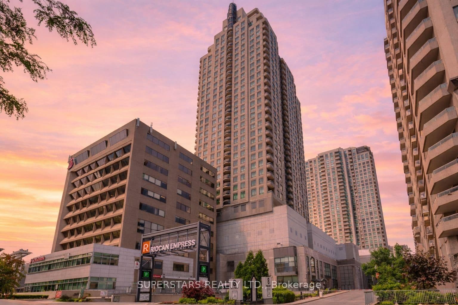 #1509 - 8 Hillcrest Avenue