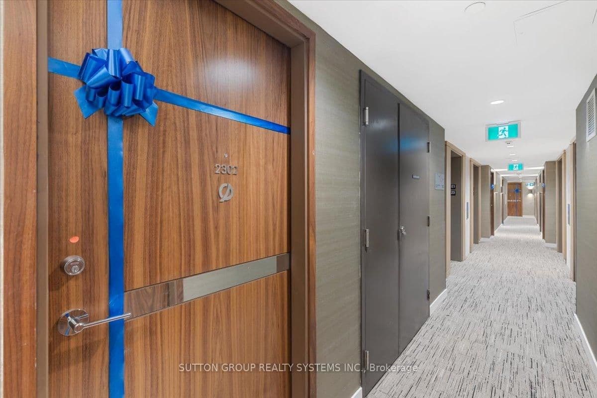 #2302 - 38 Widmer Street