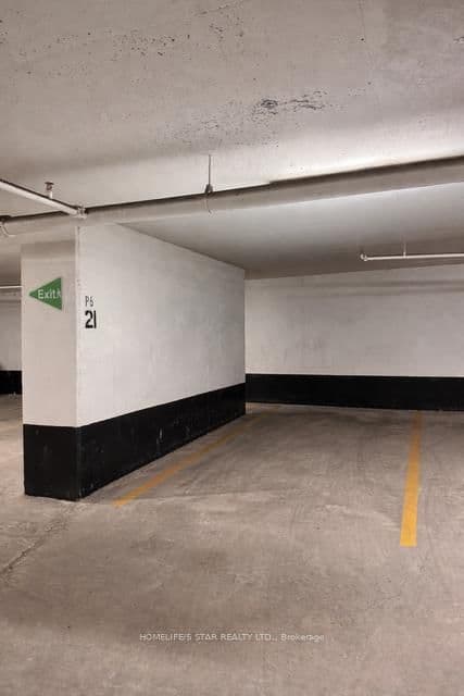 8 Charlotte Street, Unit P6 #21