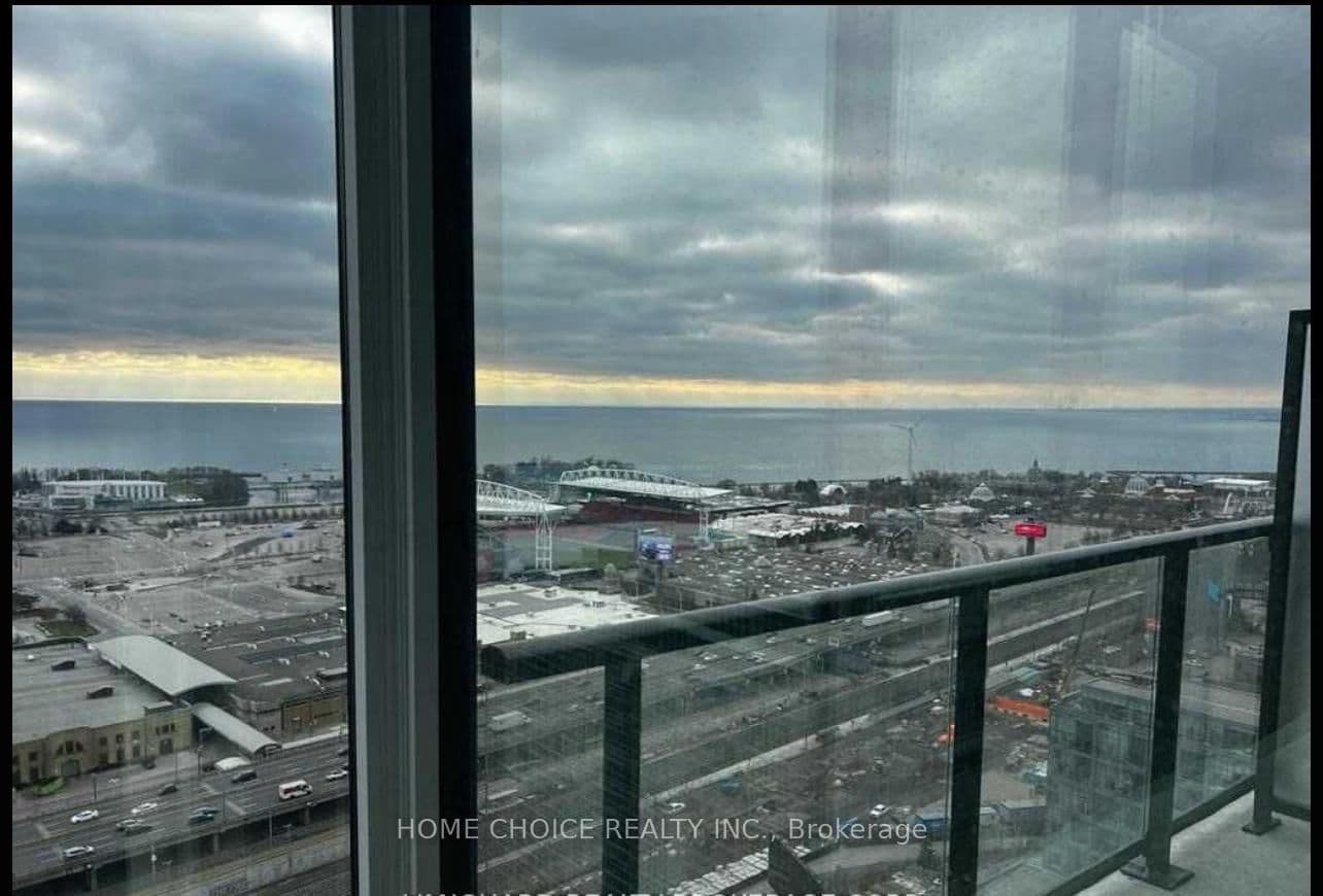 #LP 10 - 135 East Liberty Street