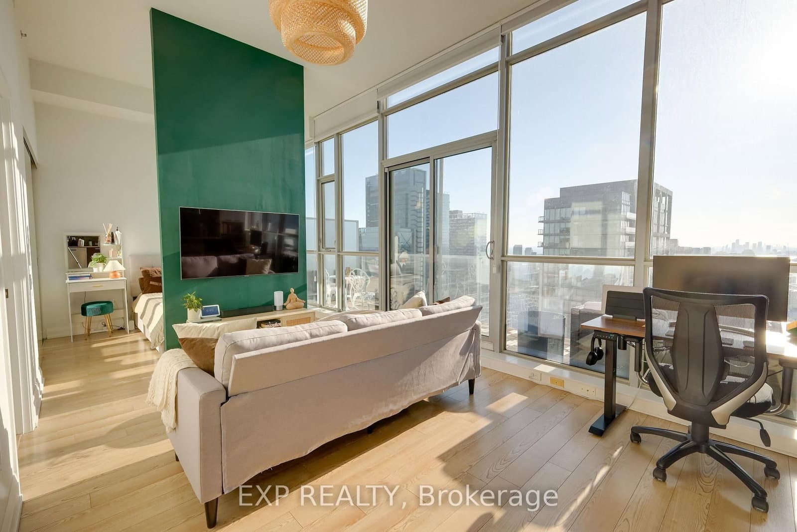 #3501 - 375 King Street W