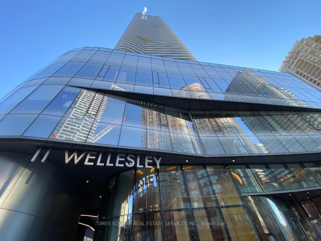 #1008 - 11 Wellesley Street W