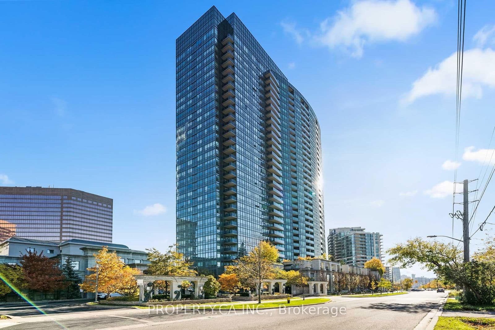 #309 - 15 Greenview Avenue