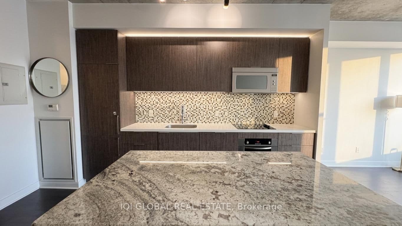 478 King Street W, Unit 406