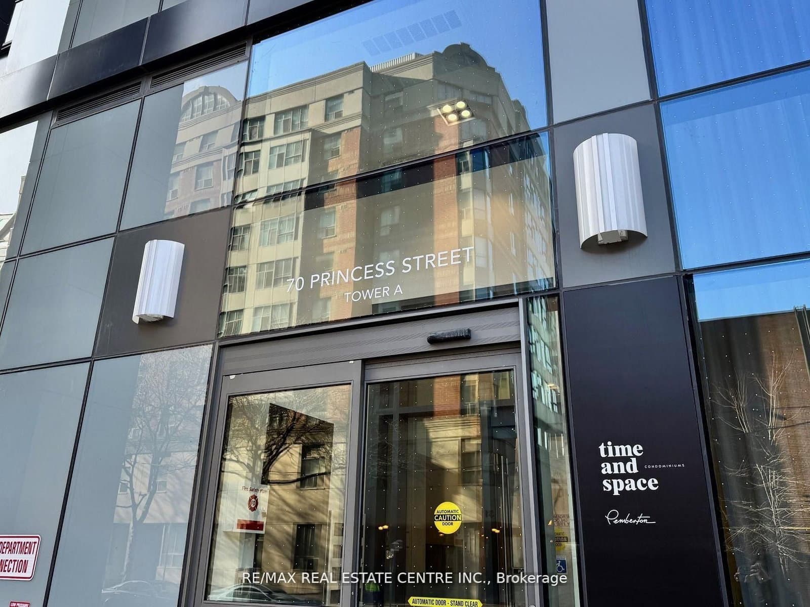 #1925A - 70 Princess Street