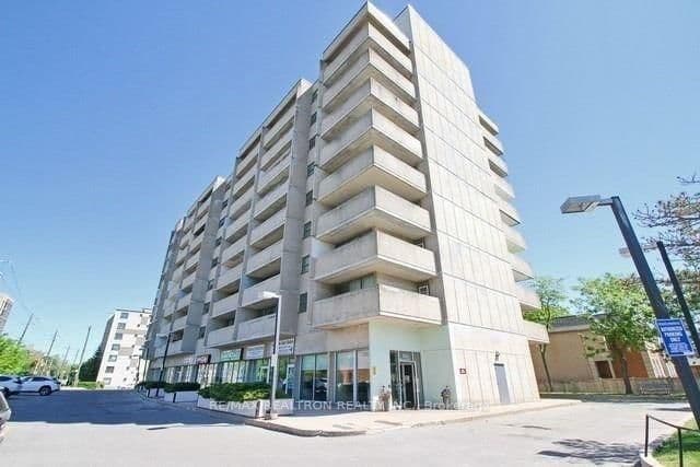 #602 - 3555 Bathurst Street