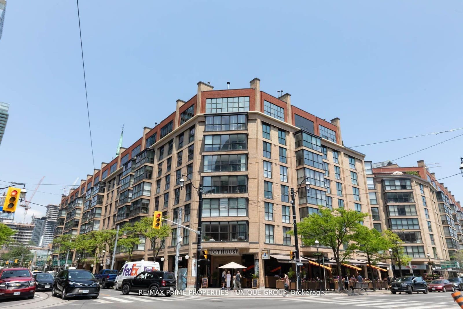 #513 - 35 Church Street