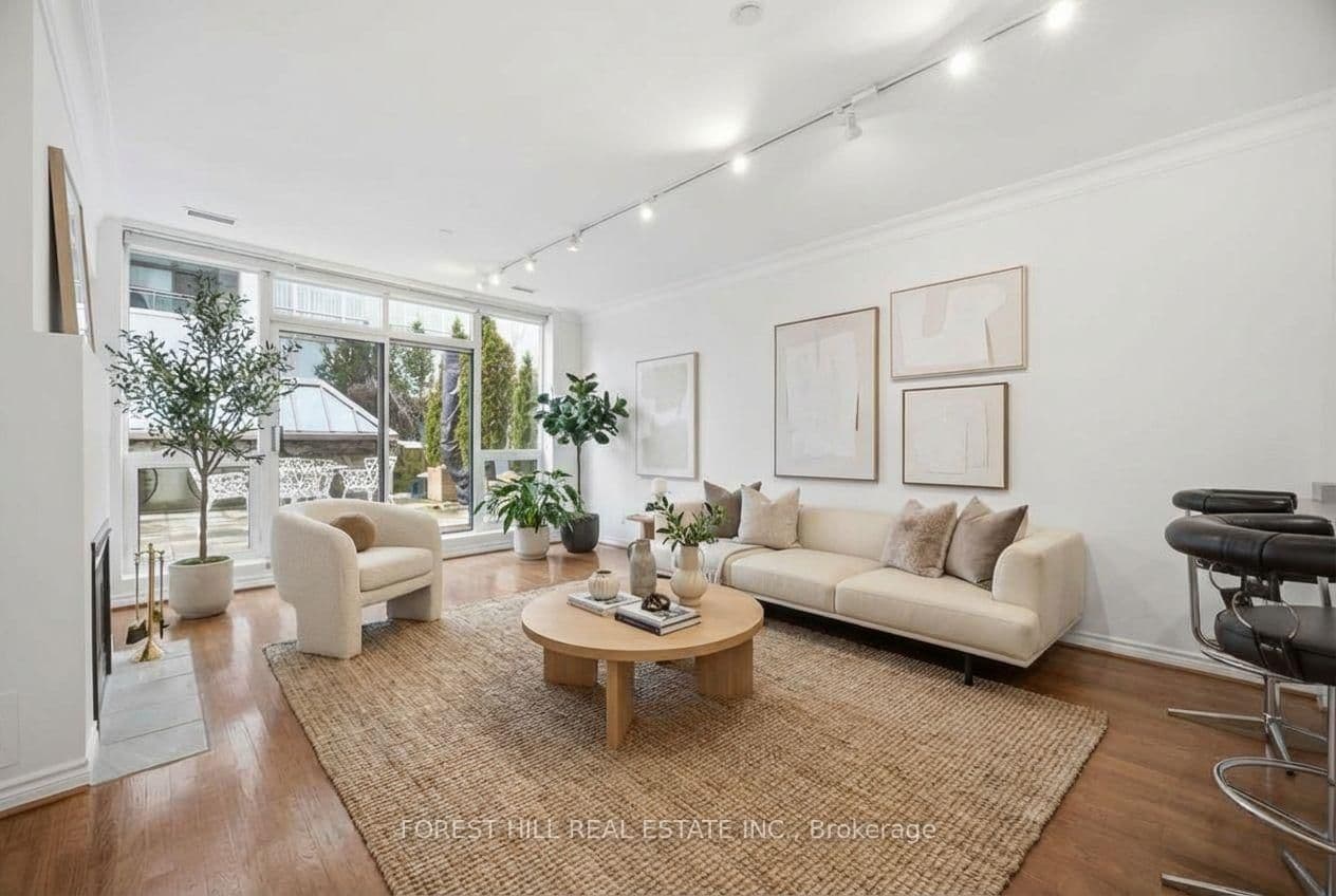 #314 - 980 Yonge Street