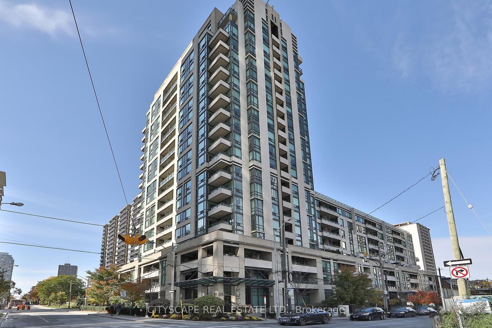 #PH5 - 88 Broadway Avenue