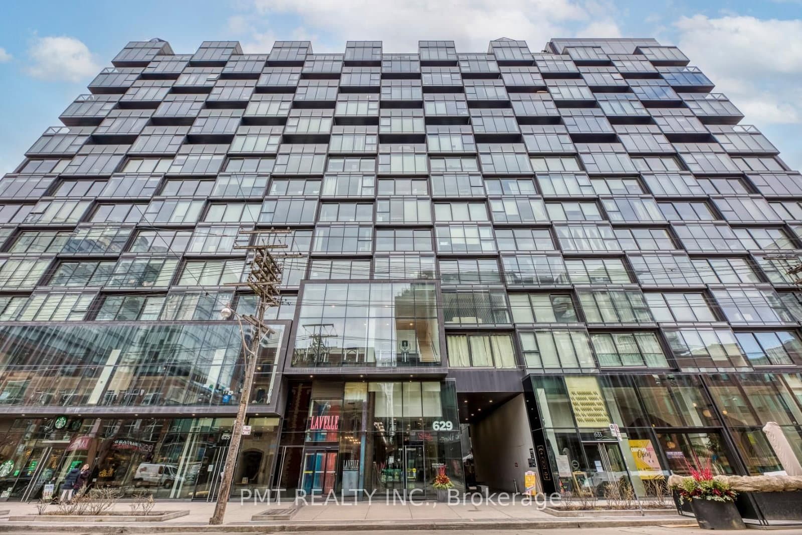 629 King Street W, Unit 709