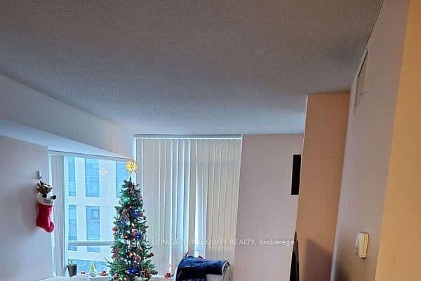 #515 - 153 Beecroft Road