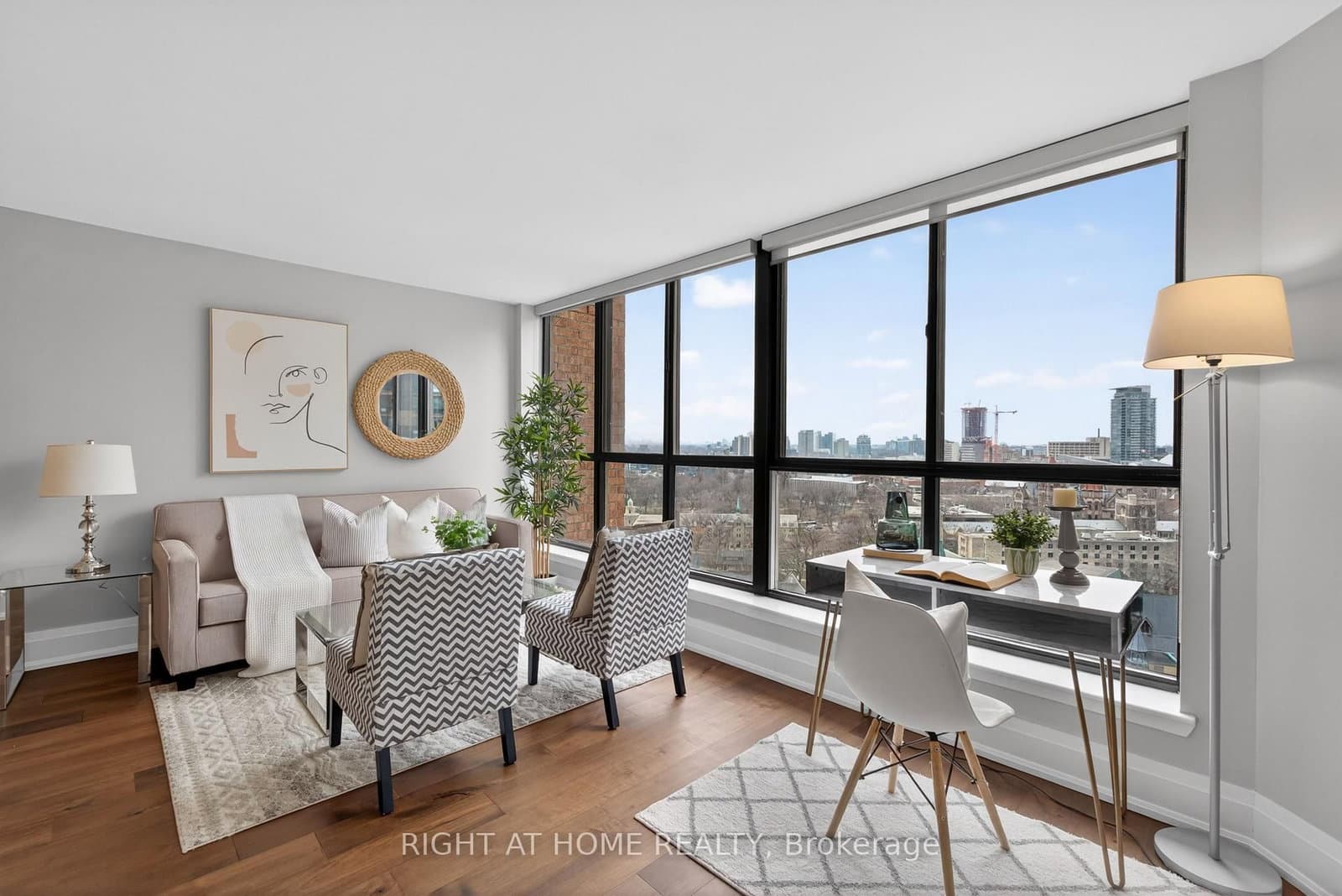 #1715 - 44 St Joseph Street