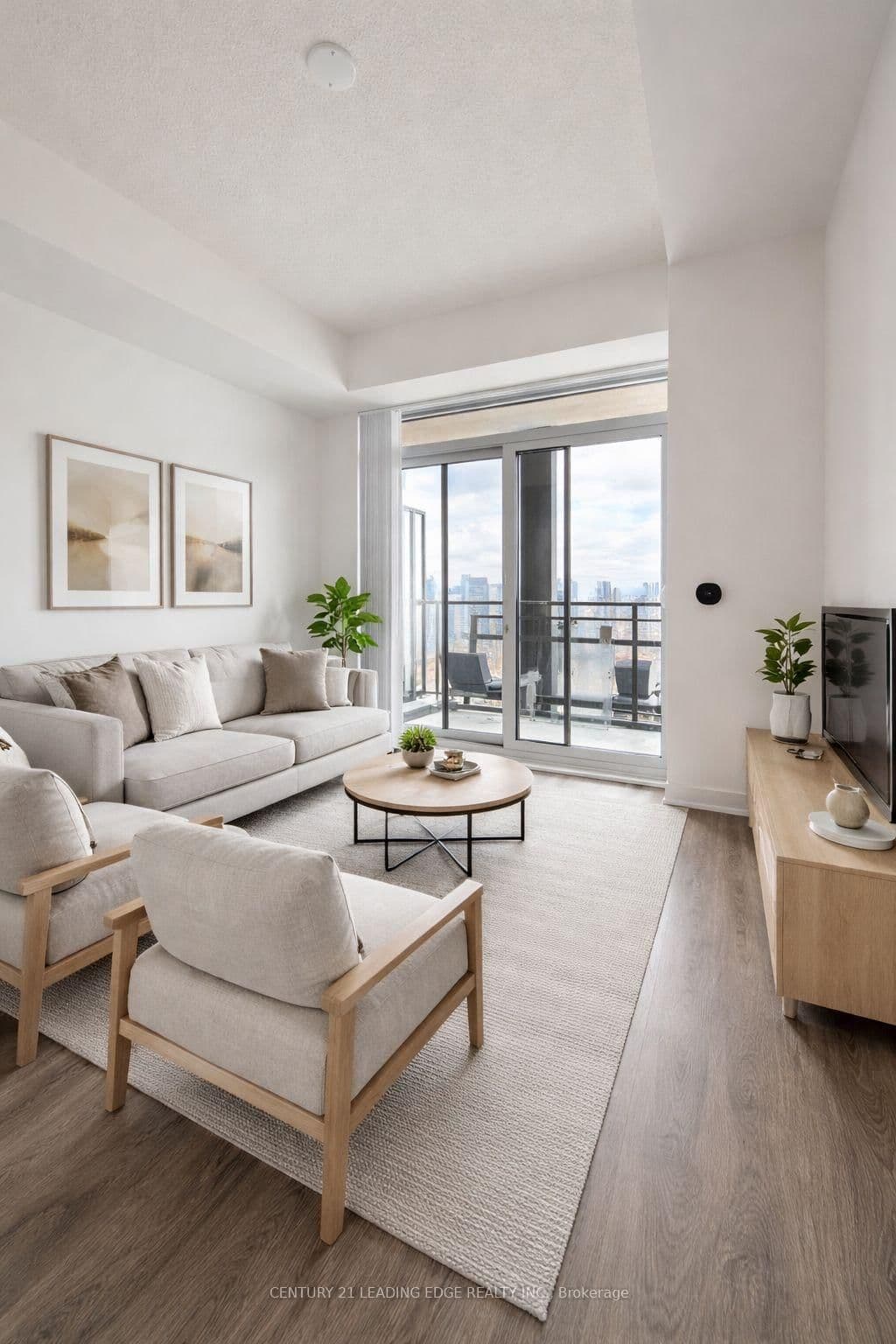 #4302 - 180 Front Street E