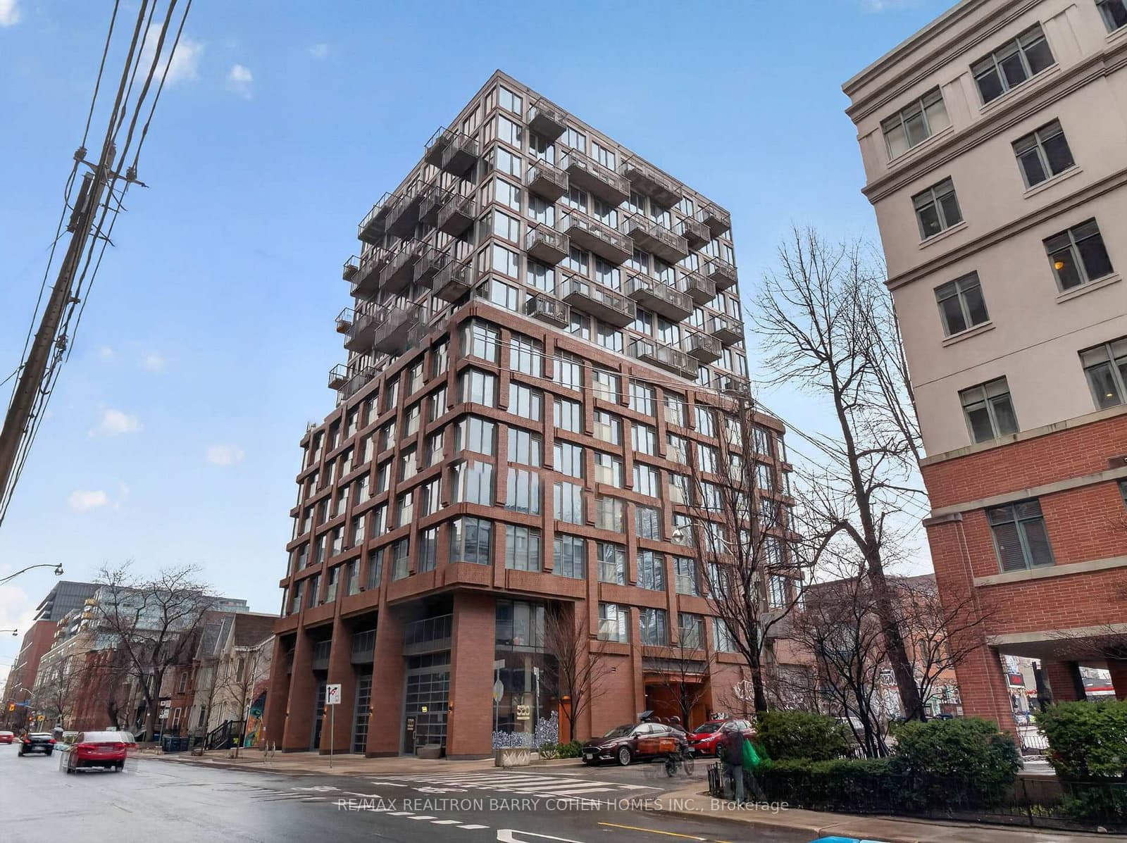 #PH3 - 2 Augusta Avenue