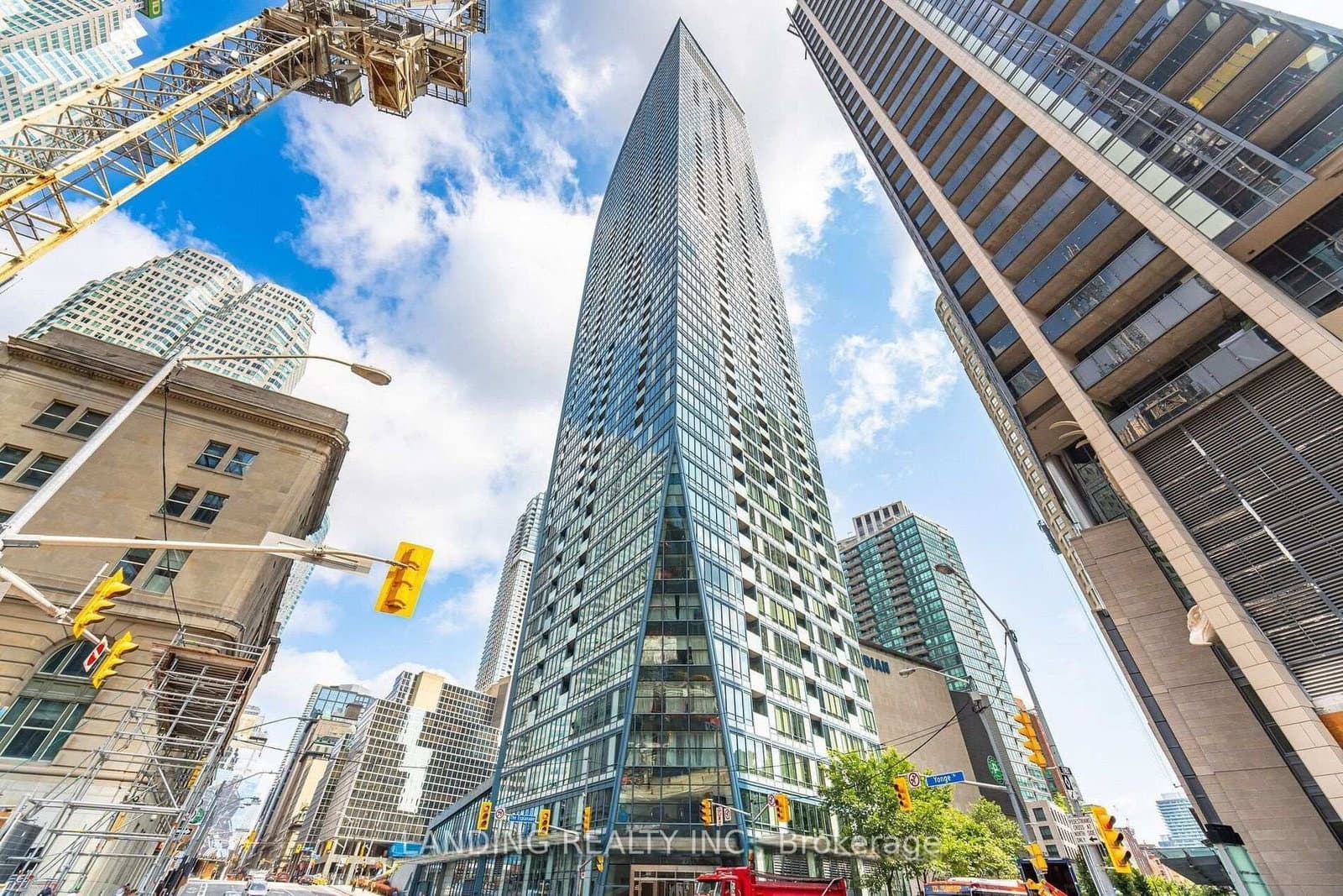 #3304 - 8 The Esplanade Avenue