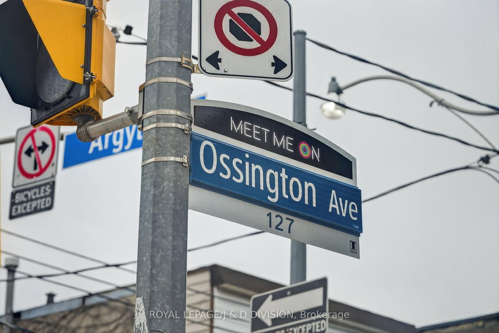 #322 - 109 Ossington Avenue