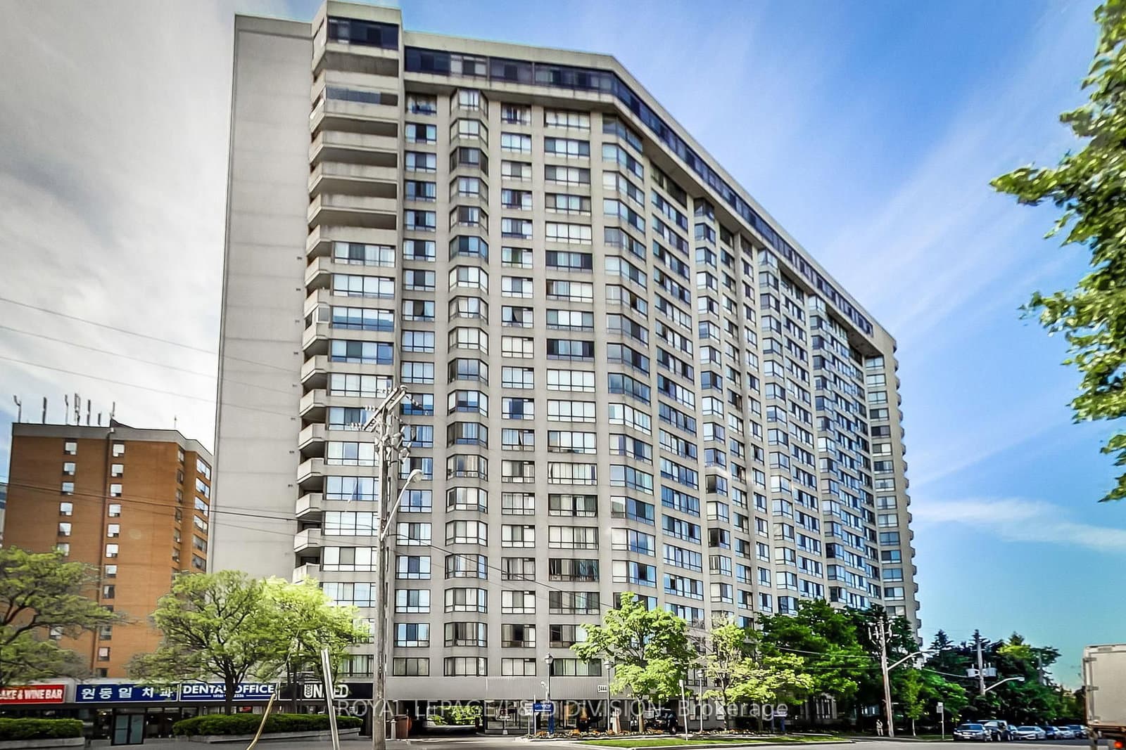 #1001 - 5444 Yonge Street