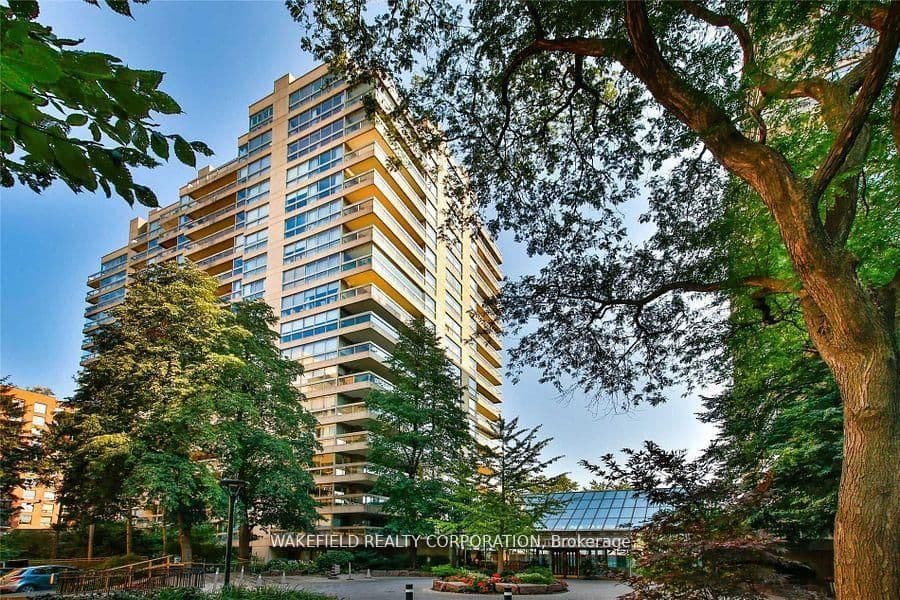 #505 - 61 St Clair Avenue W