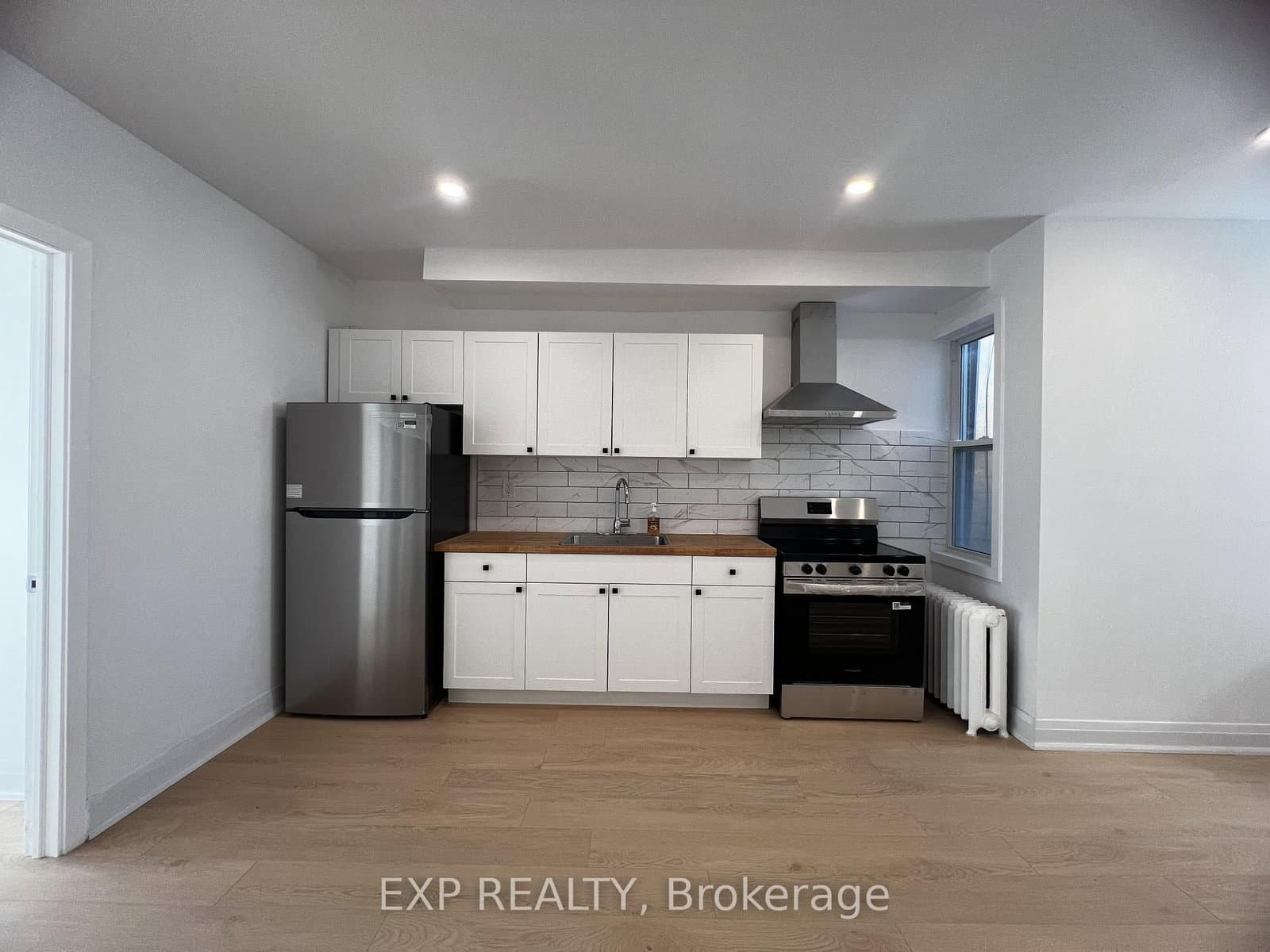 804A St Clair Avenue W, Unit 101