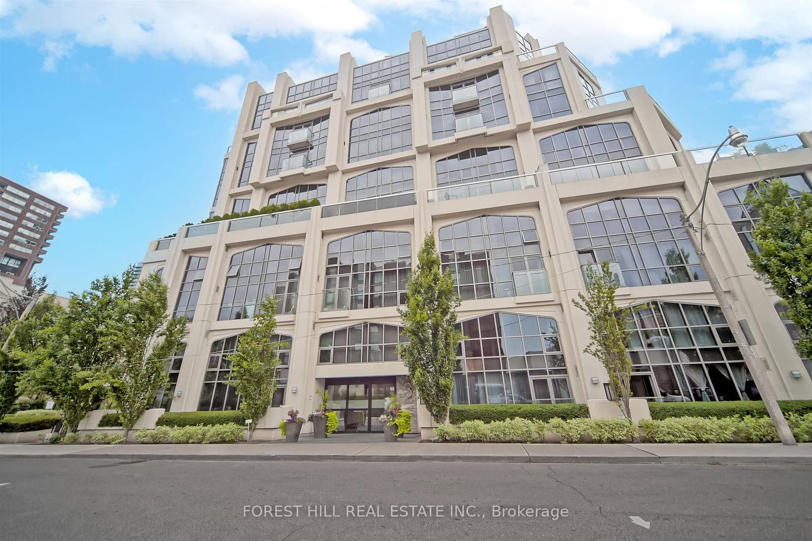 #501 - 3 McAlpine Street