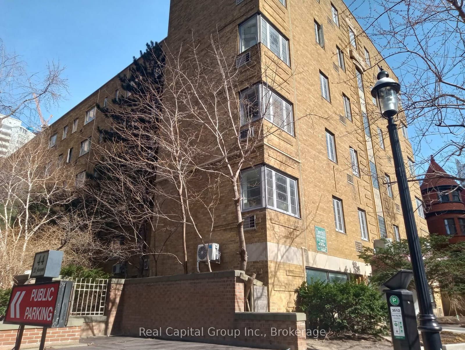 #504 - 26 St Joseph Street
