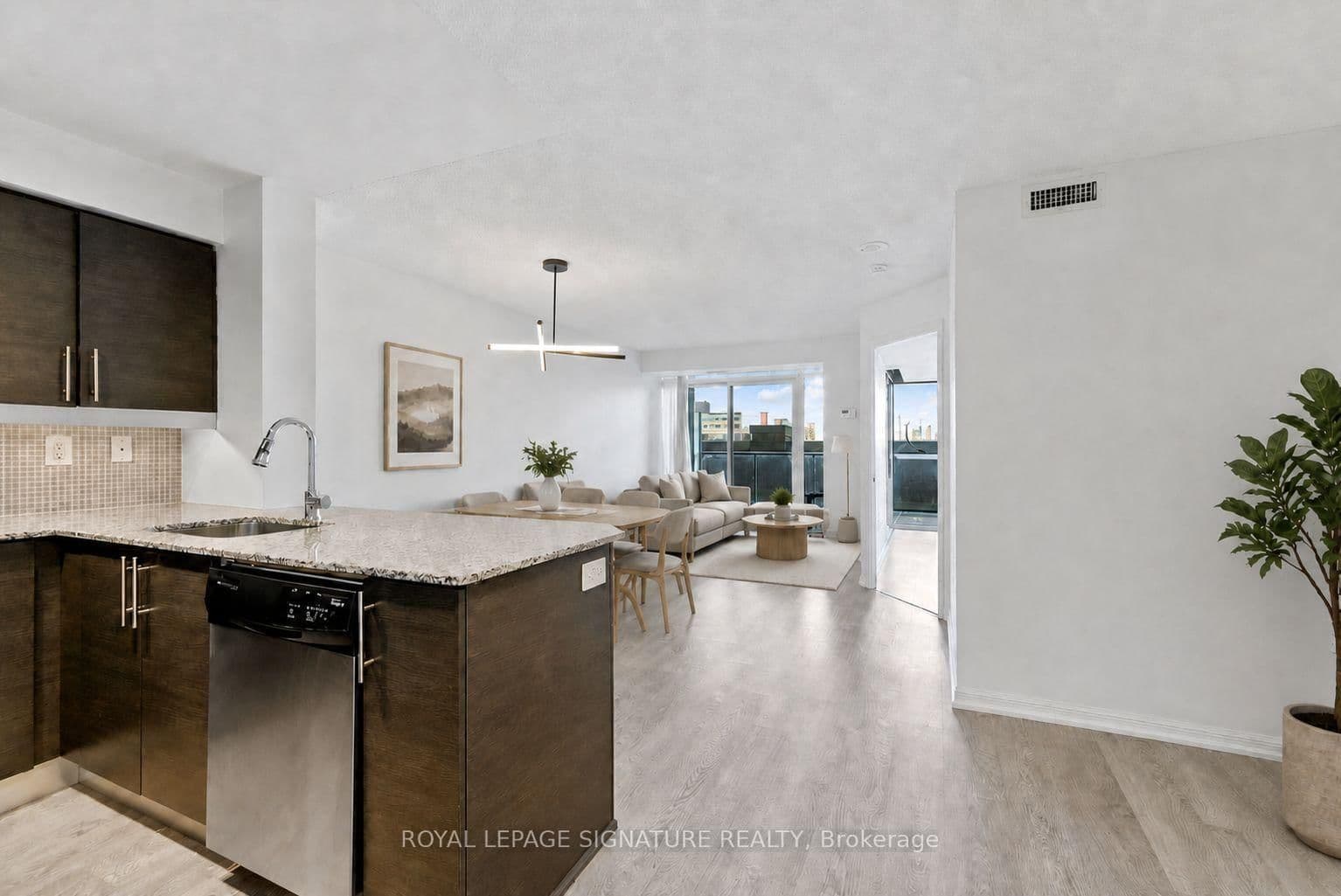 #612 - 125 Western Battery Road