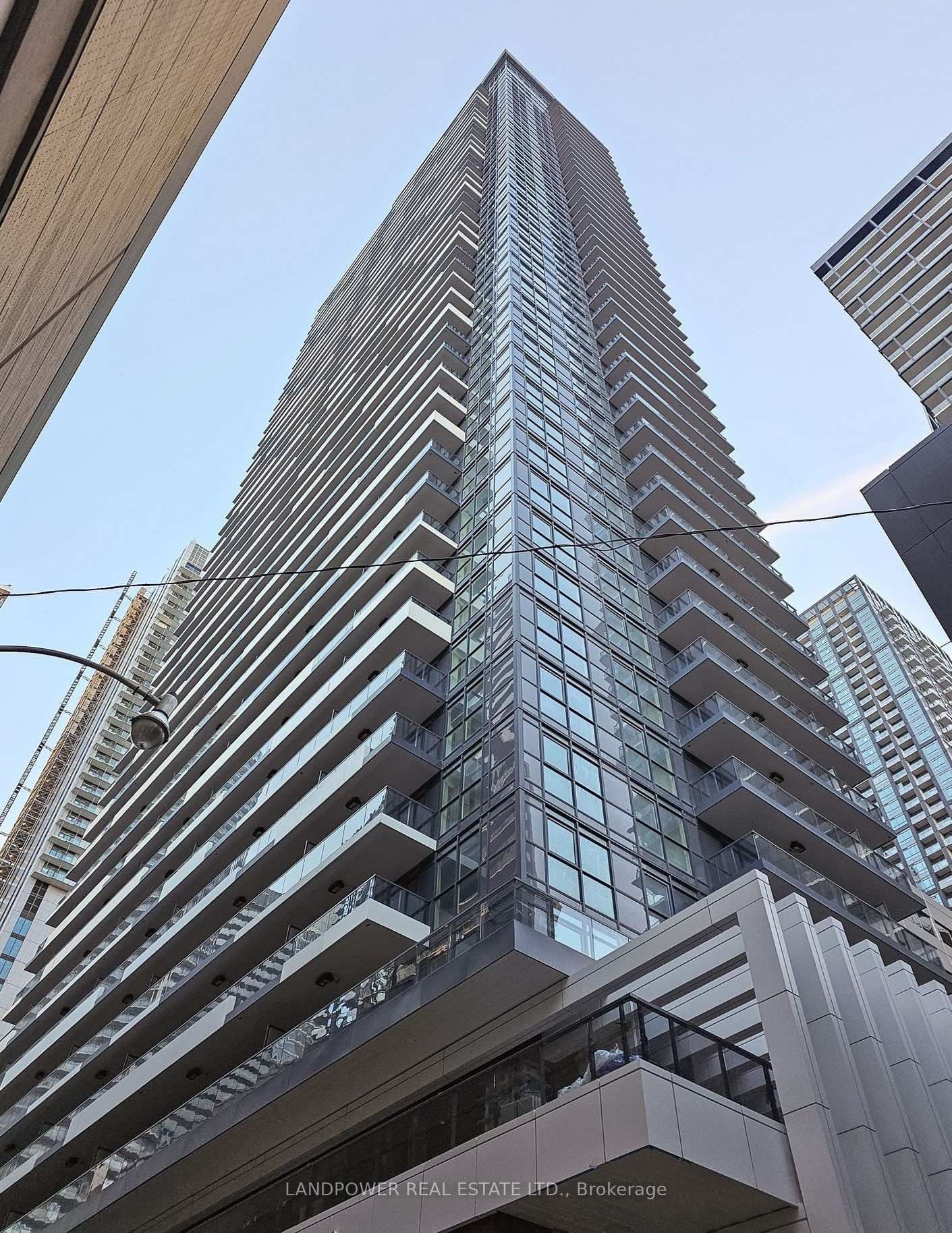 38 Widmer Street, Unit 4909