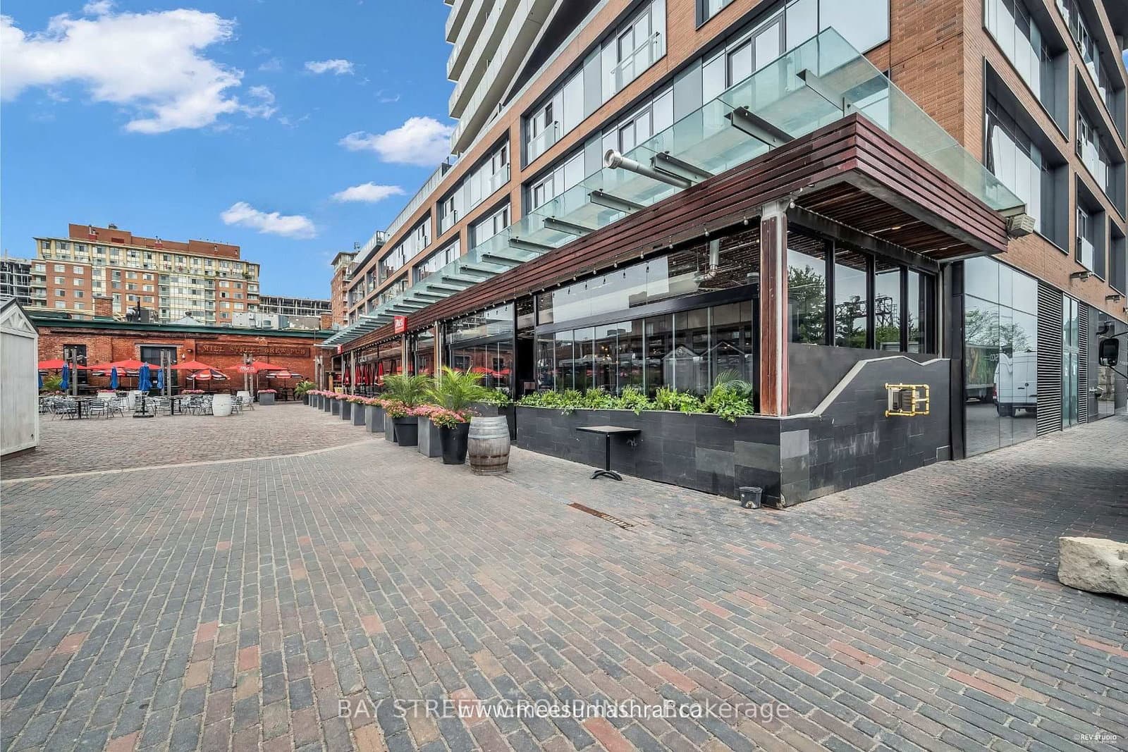 70 Distillery Lane, Unit 2504