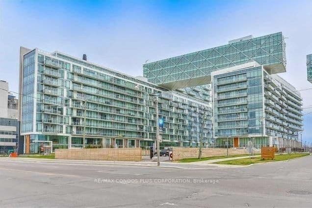39 Queens Quay E, Unit 728