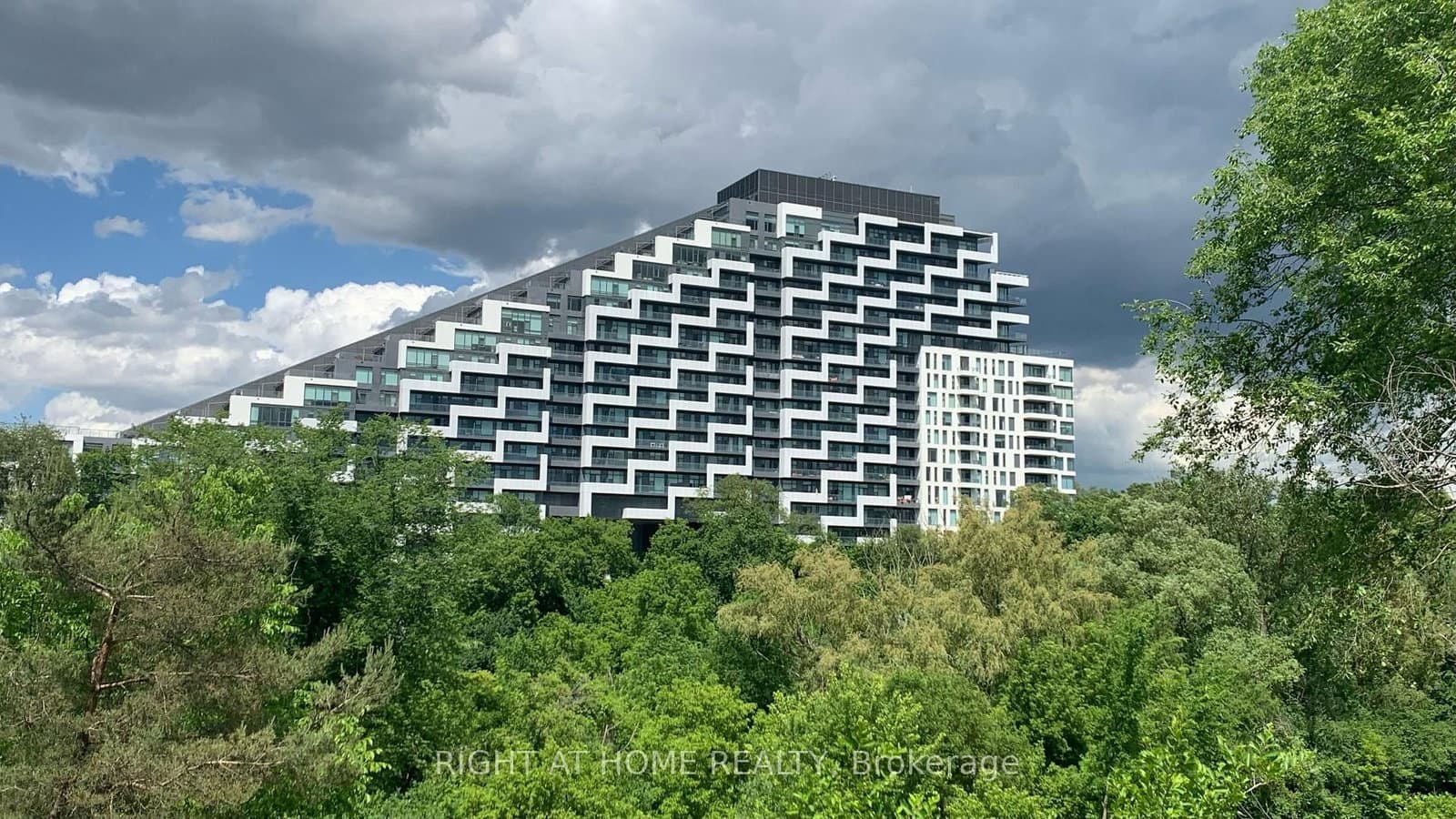 25 ADRA GRADO Way, Unit 820