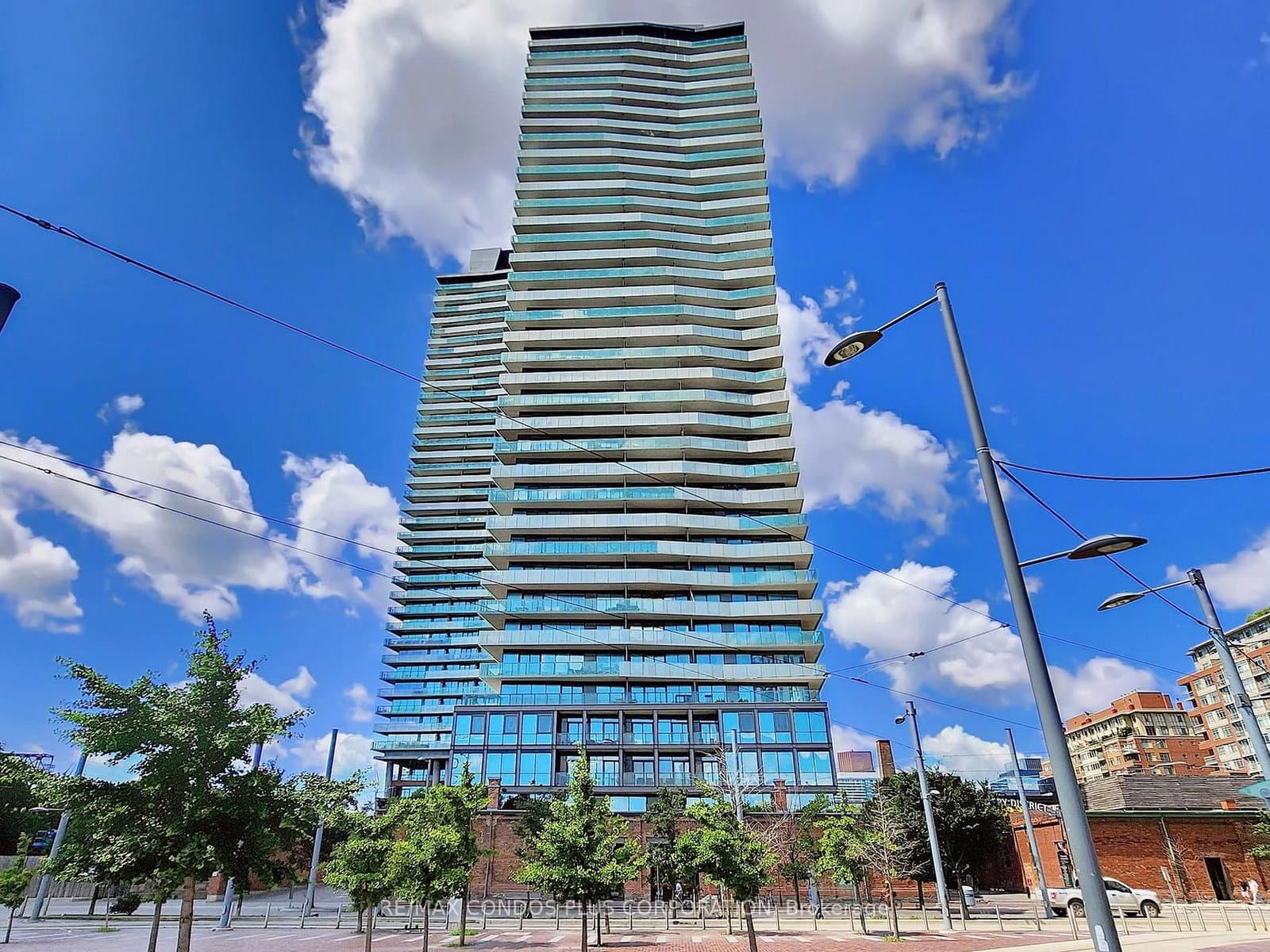 390 Cherry Street, Unit 804