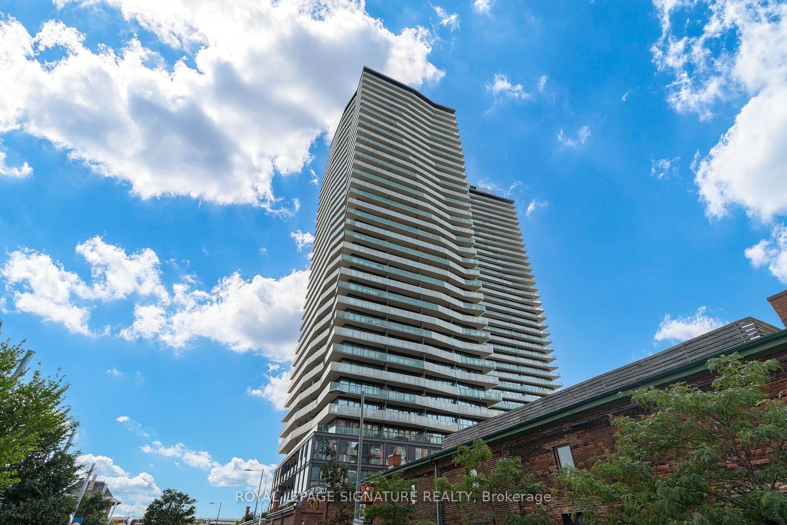 390 Cherry Street, Unit 2803