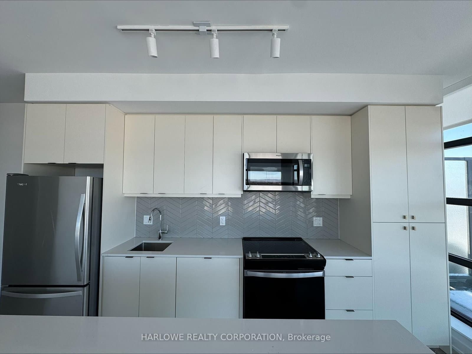 1606 Charles Street, Unit PH1805