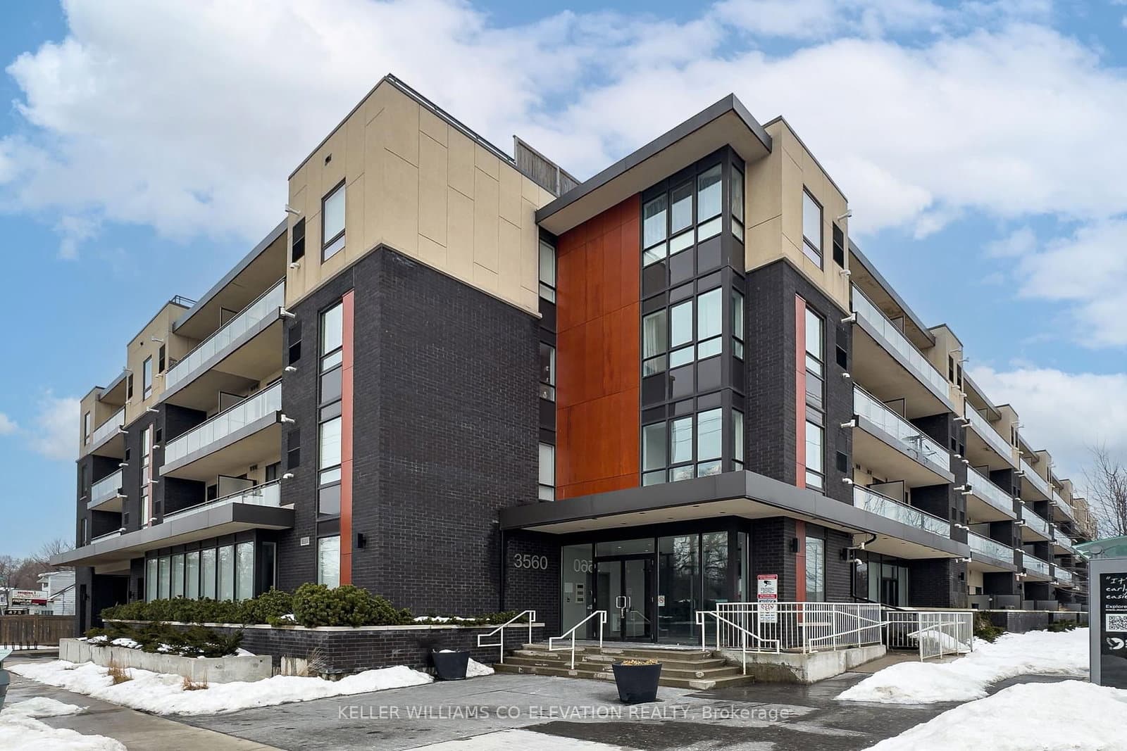 3560 St Clair Avenue E, Unit 316