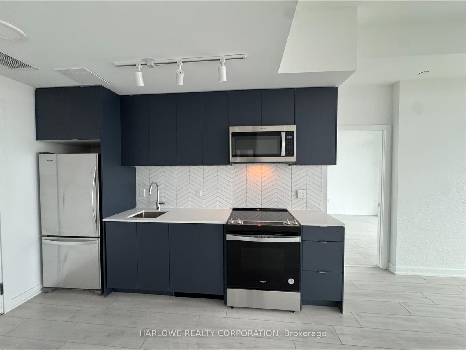 1614 Charles Street, Unit PH519 D