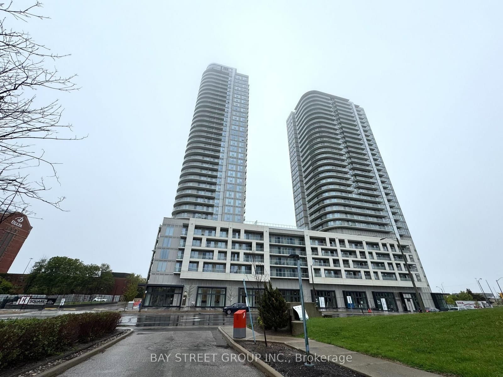2033 Kennedy Road, Unit 608