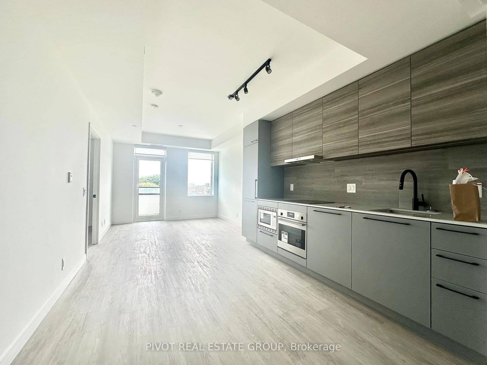 1050 Eastern Avenue, Unit 408