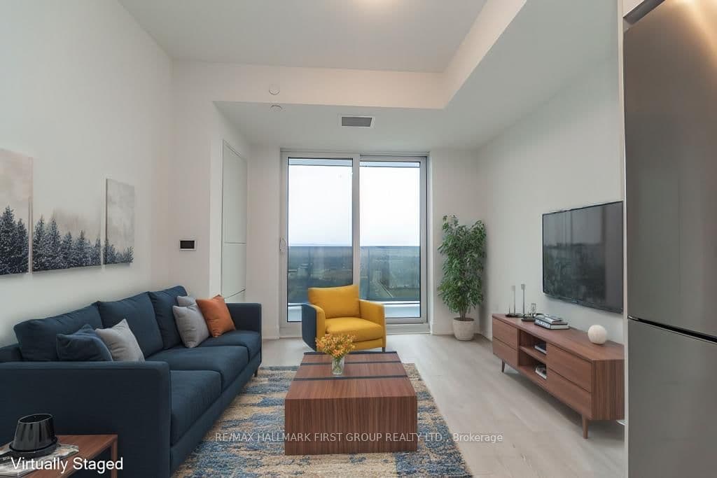 #2601 - 2545 Simcoe Street N