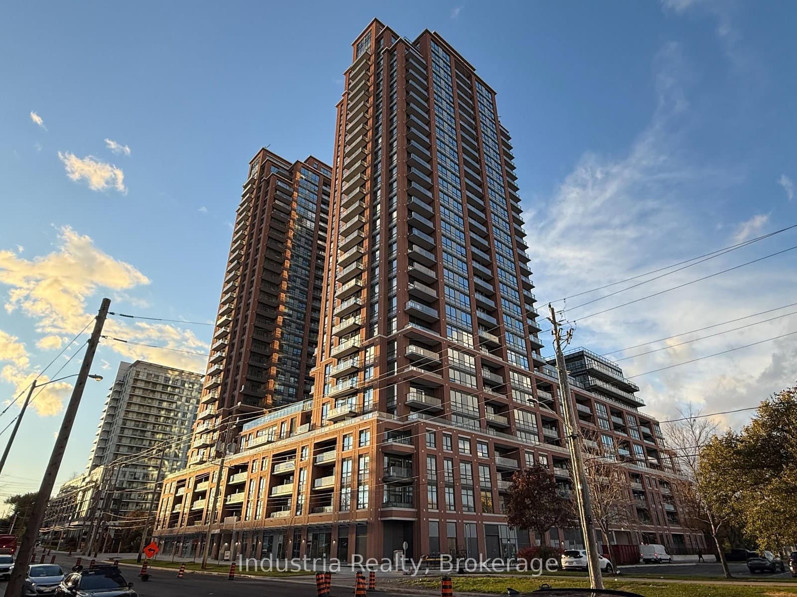 3270 Sheppard Avenue E, Unit 2430