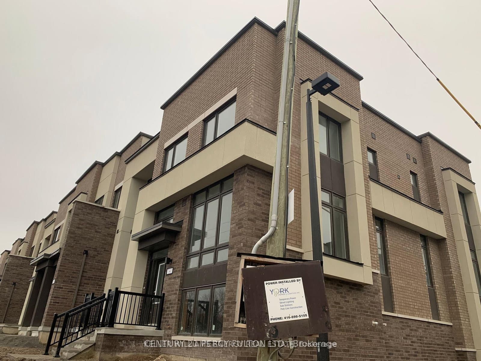 741 N Conlin Rd E Road