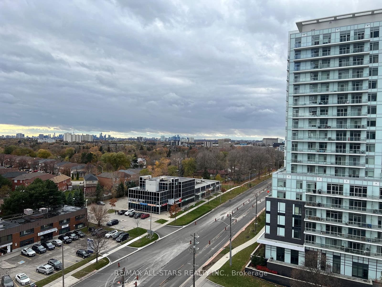 3260 Sheppard Avenue E, Unit 1110