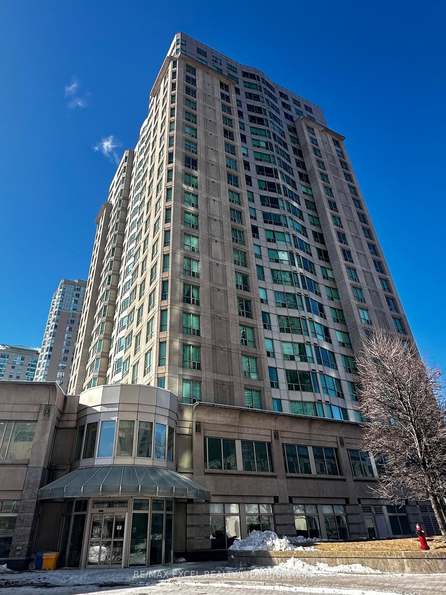 #1605 - 18 Lee Centre Drive