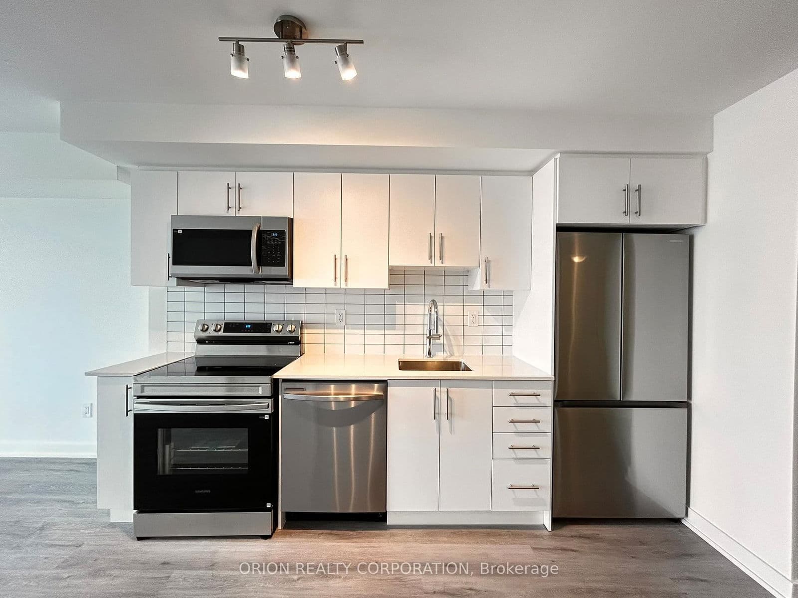 #1006 - 1010 Sandy Beach Road