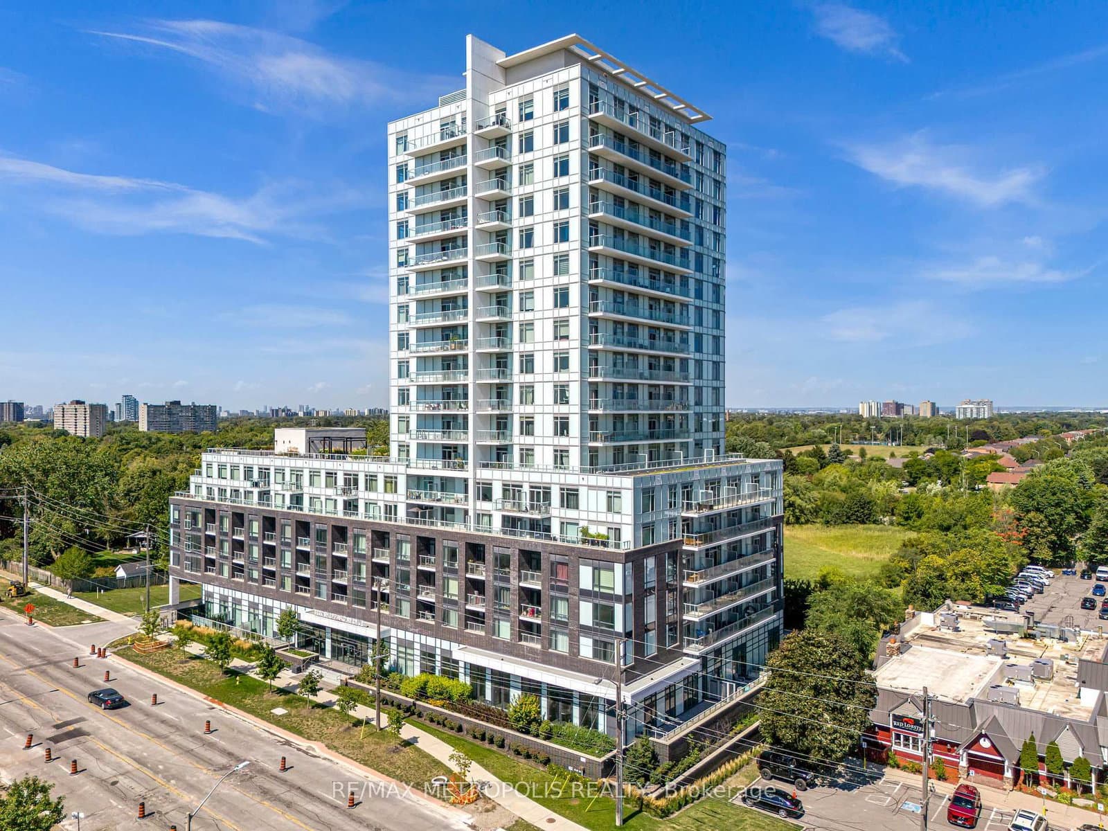 3220 Sheppard Avenue E, Unit 1310
