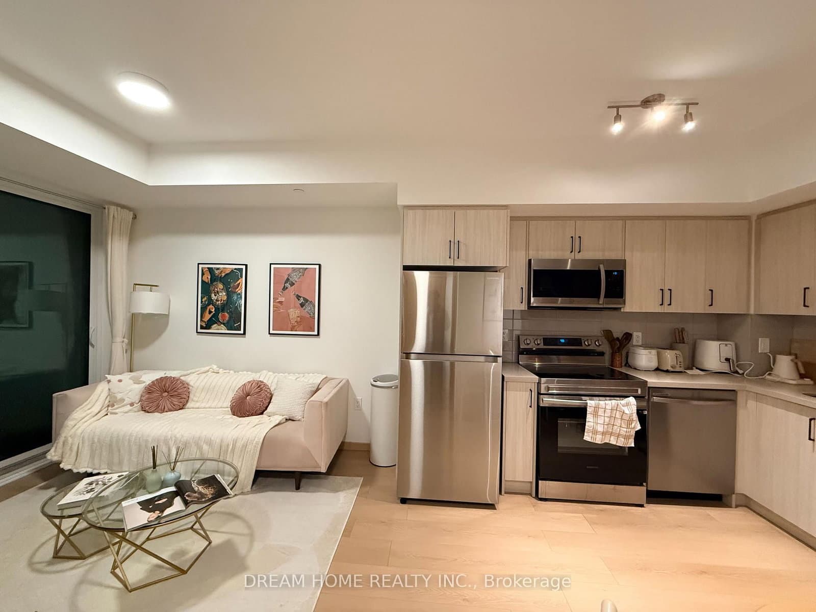 3429 Sheppard Avenue E, Unit 320