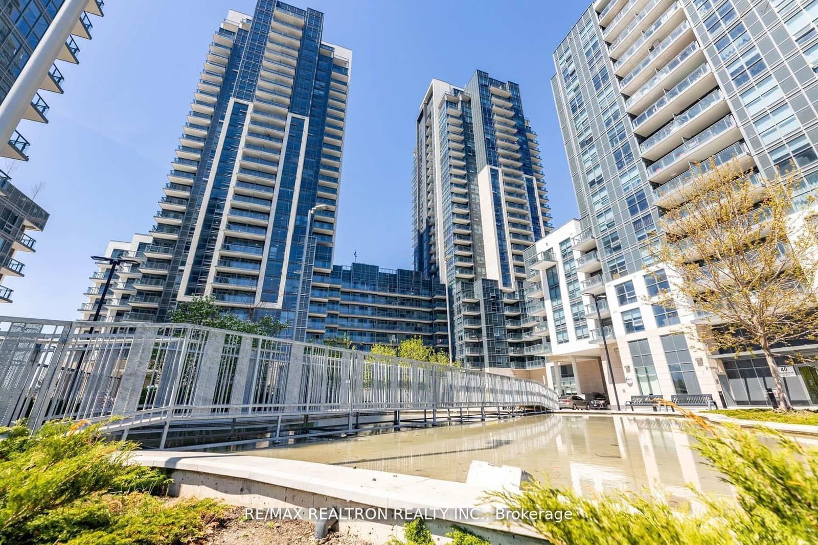 #1901 - 30 Meadowglen Place