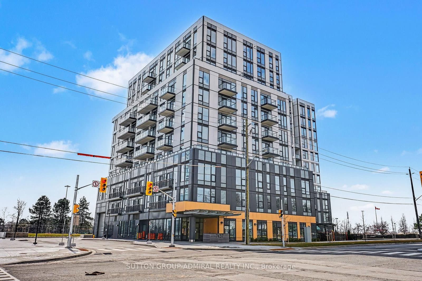 #303 - 7437 Kingston Road