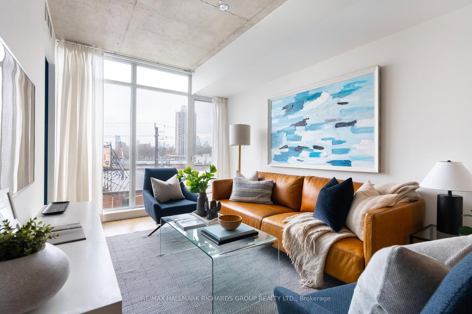 #419 - 1190 Dundas Street E