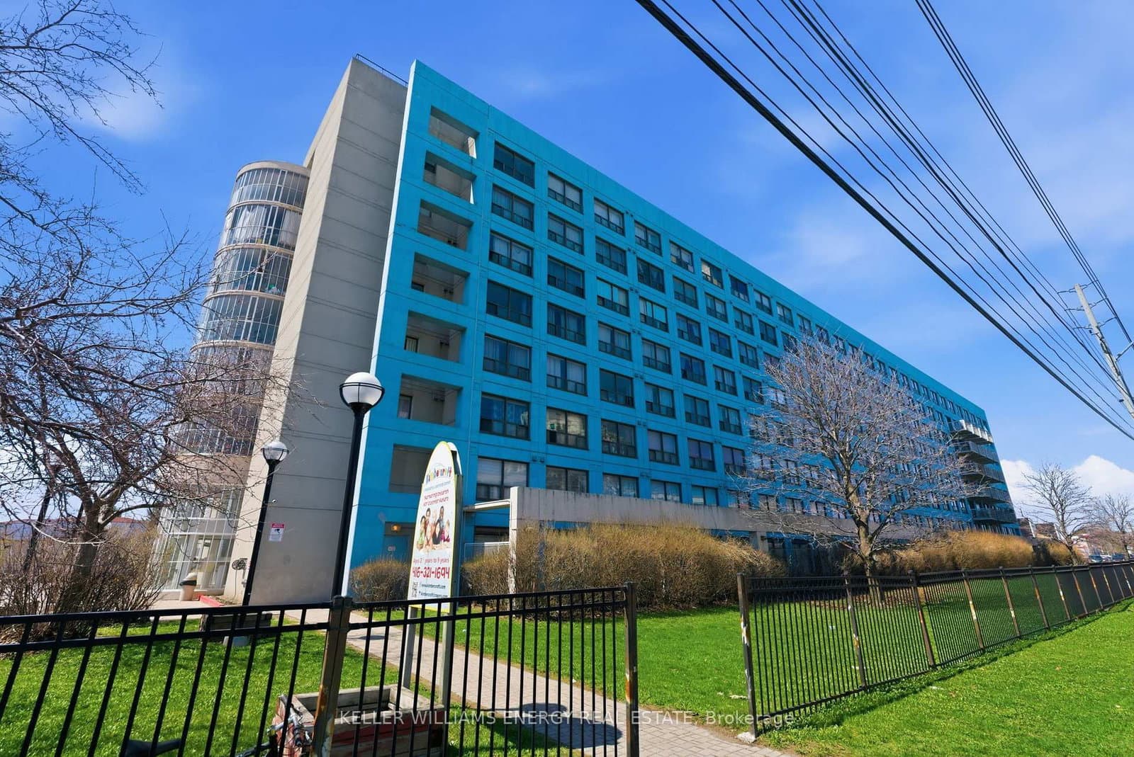 #519 - 39 Kimbercroft Court